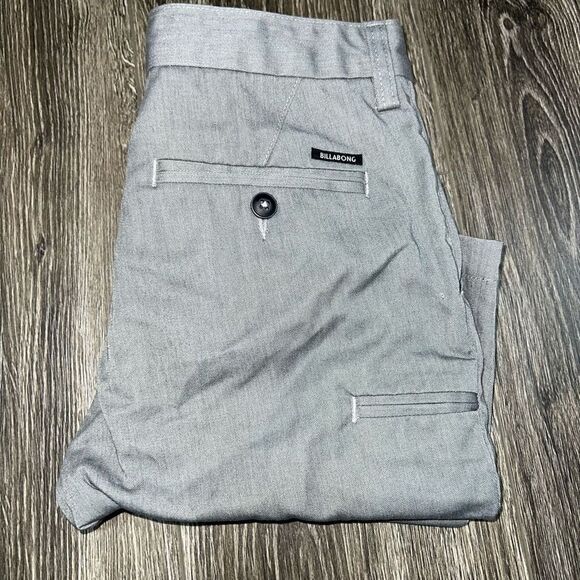 New Billabong Carter Shorts size 26 - Picture 3 of 4